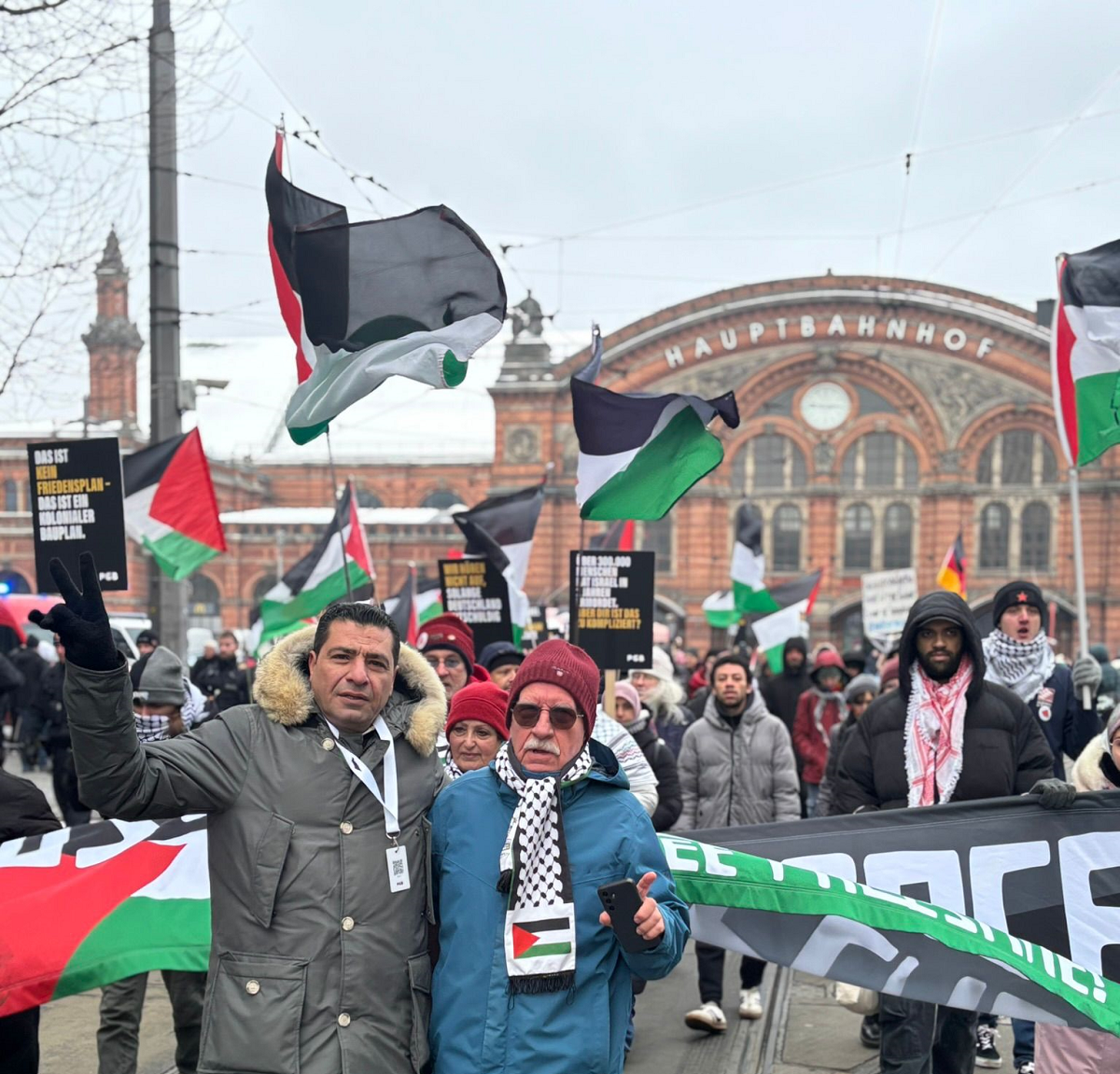 تظاهرة حاشدة لجاليتنا في مدينة بريمن تنديدا بجرائم الاحتلال المتواصلة في القطاع